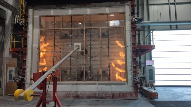 Brandwerend glas